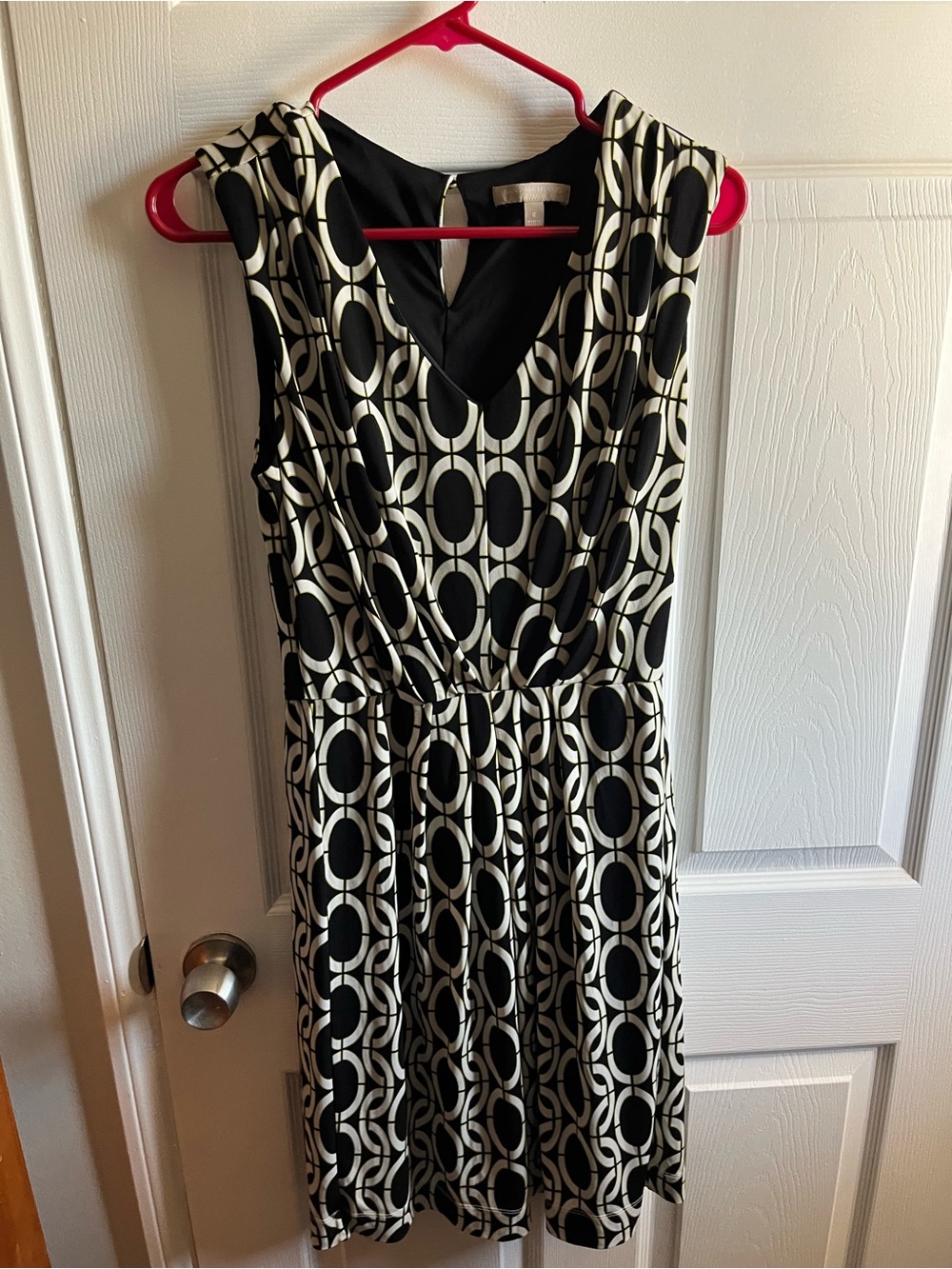 Banana Republic Black and Cream Geometric Sleeveless Dress